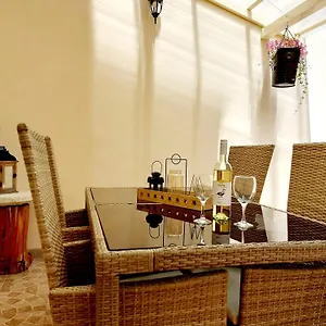 https://connor.pula-hotels.org